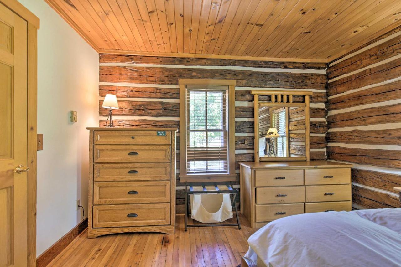 Dog-Friendly Park Falls Cottage With 5 Acres And Lake Exterior foto
